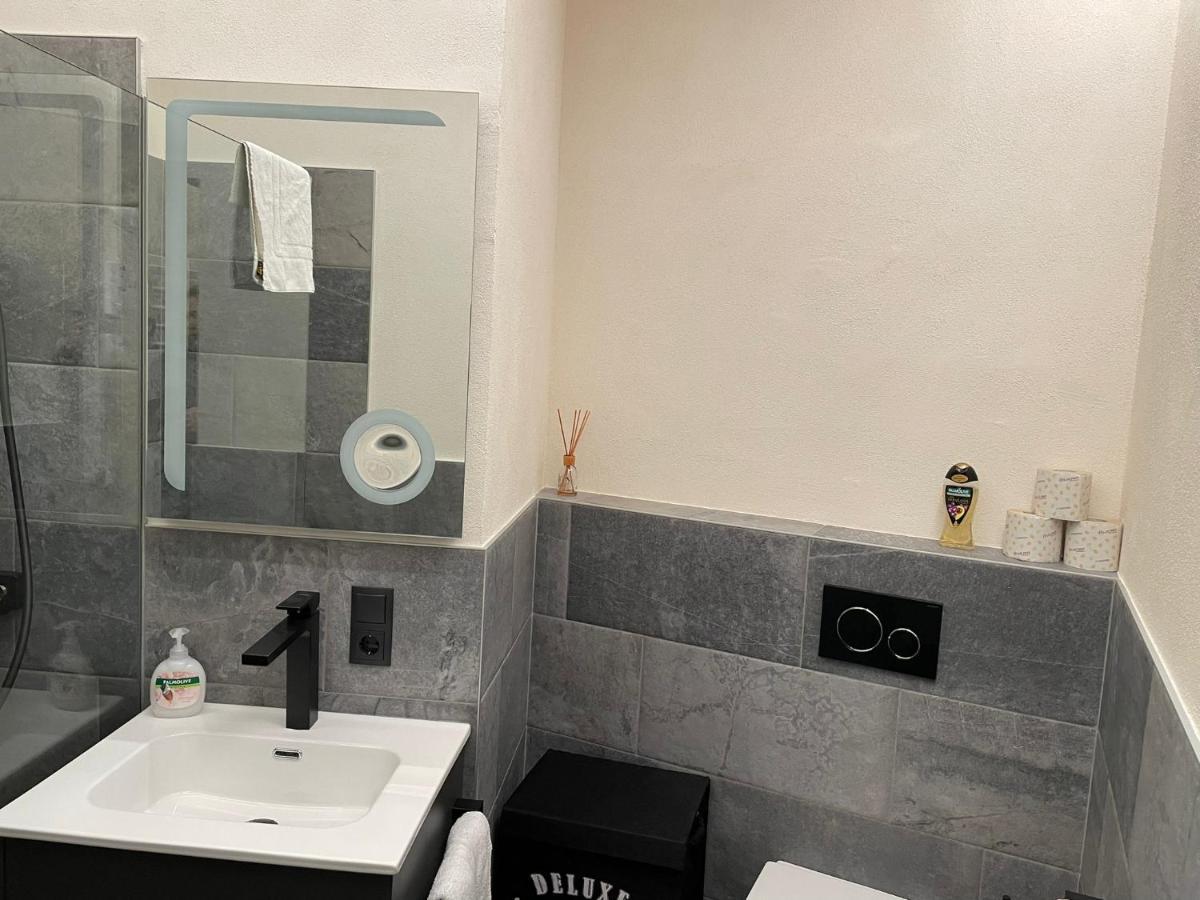 Flow Apartments Etschmann เมราโน ภายนอก รูปภาพ
